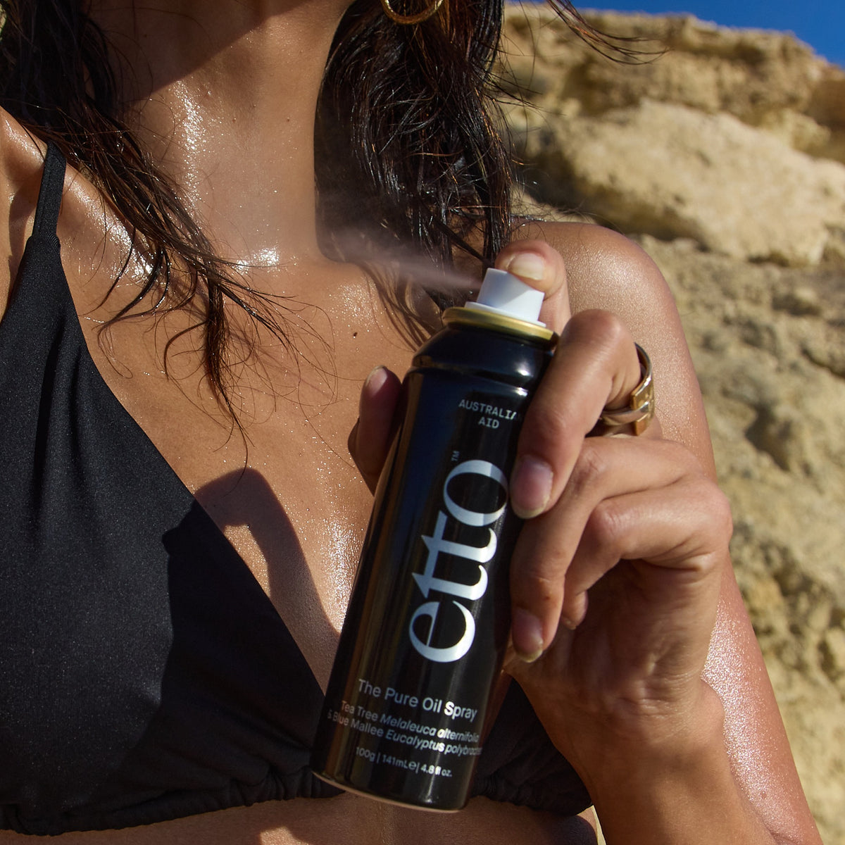 The Pure Oil Spray, Purify, Soothe & Refresh Skin Remedy